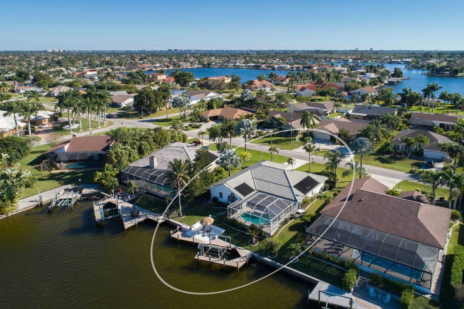 Villa Melima Stylishly Furnished Lakefront Home with Gulf Access in